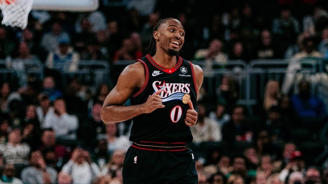 Tyrese Maxey erupts for career-high 54 as Sixers turn back Giannis-less Bucks in OT 